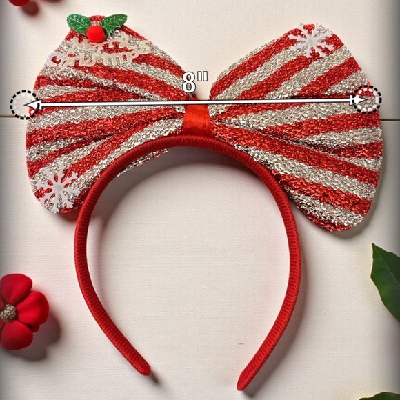 Minnie Mouse Merry Christmas Snow Flake - Picture 6 of 6